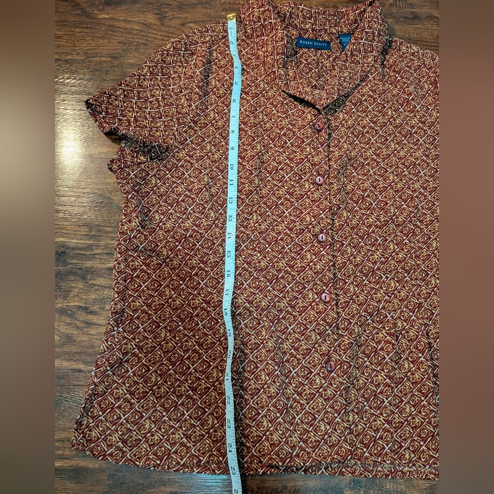 Karen Scott Women's Red-Brown Diamond-Patterned Short Sleeve Blouse (L) - Picture 6 of 8